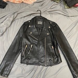 LEVI STRAUSS & CO LEATHER JACKET
